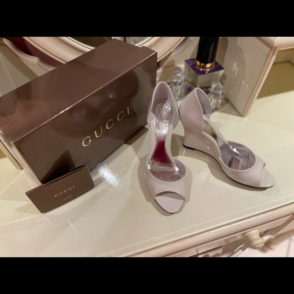 Gucci Vitello Vernice Wedges